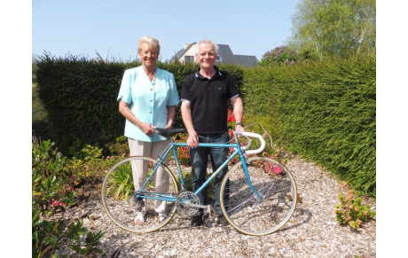 Un vélo d'époque offert à LA GUY IGNOLIN
