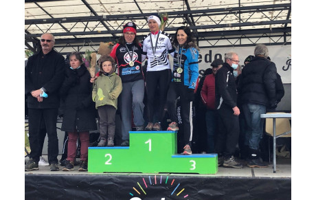 Résultats du 26/11/2021 : Hervé Prud'homme 3ème Master 50 au CX Championnat de Bretagne Master à Redon, Elodie Hémon 3ème Master Dame CX et Anaelle Hémon 3ème Cadette CX