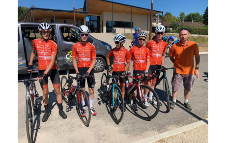 Le Team Côte de Granit Rose sur le Tour de l'AIN Cadets 2022