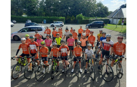 Premières sorties route et VTT pour nos nouveaux jeunes coureurs