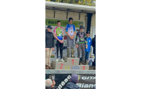 Résultats du 27/11/2022 : Louis Le Bellec Leenaërt Champion Des Côtes d'Armor de Cyclo Cross Minime et Elodie Hémon Vice Championne Départemental Femmes en Cyclo Cross à Grâce Uzel
